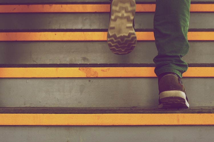 Marketing Agency Lifehacks: How To Put Your Best Foot Forward in 7 Steps