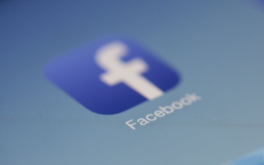 Taking Your Business to Facebook
