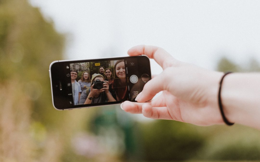 But First… Let Me Take a Selfie: How to Leverage the Selfie Sensation For Your Brand