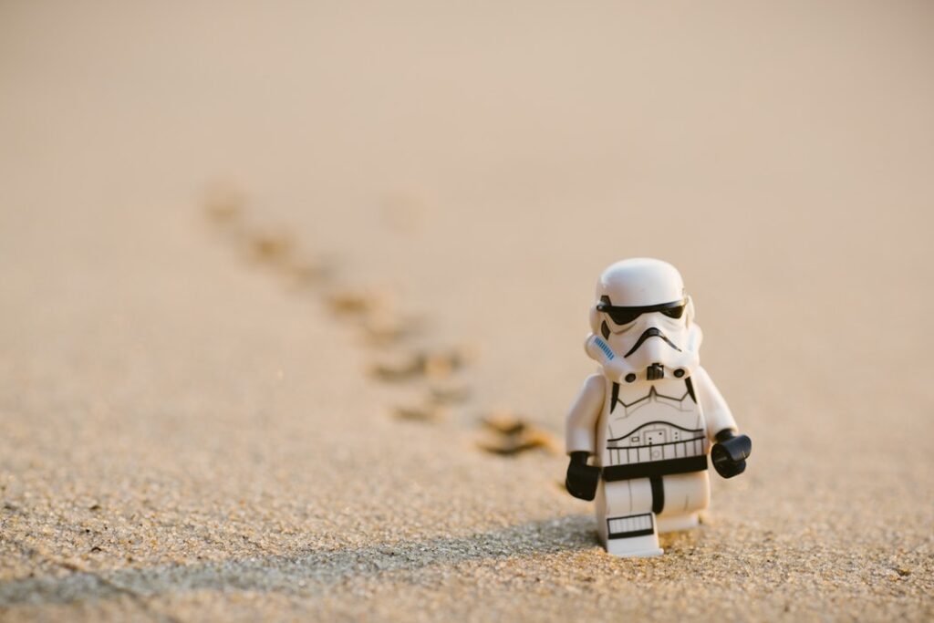 #ForceFriday: Star Wars Strikes Back on Social Media