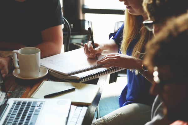 Best Practices for Entry-Level Digital Marketing Job Hunting